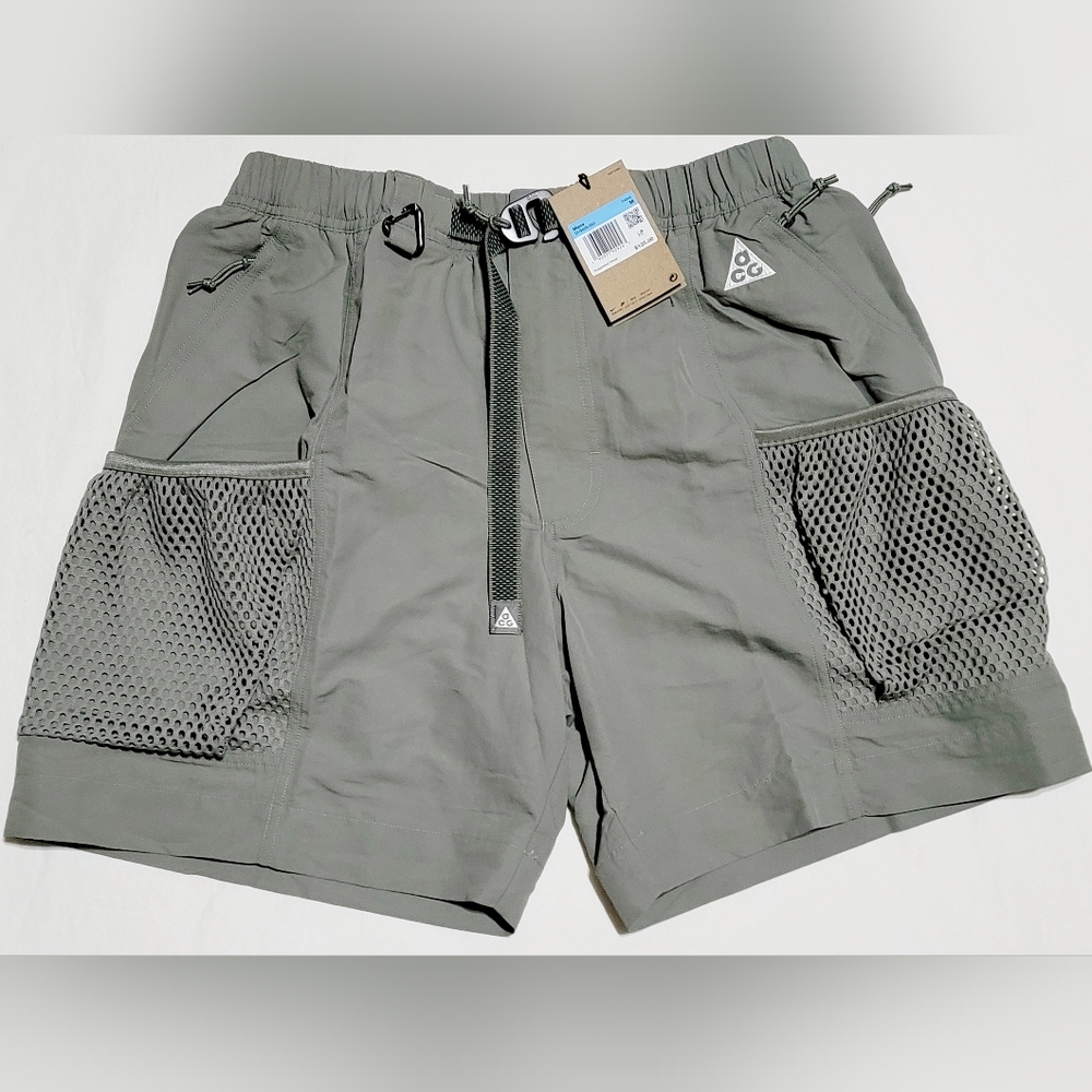 Nike ACG Cargo Shorts "Snowgrass" Dark Stucco Sz M NWT - Picture 2 of 7